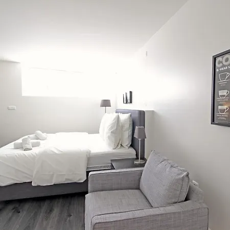 Gasthuis Prinsencanal 2 3*