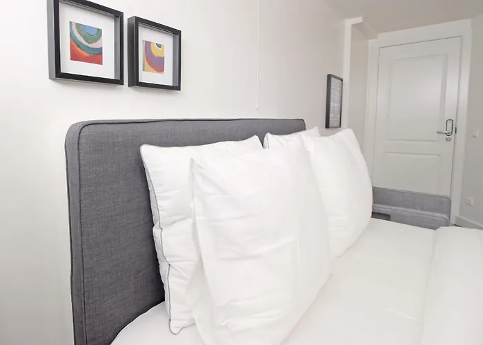 Prinsencanal 2 Pensión 3*